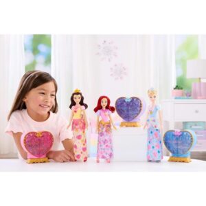 Boneca Disney Princesa Reveal Bela - Imagem 7
